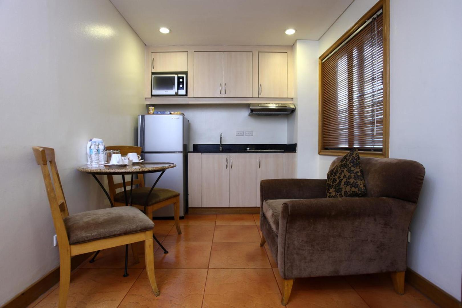 City Garden Suites Manila Ngoại thất bức ảnh