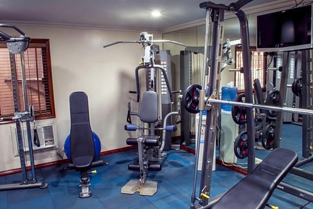 City Garden Suites Manila Ngoại thất bức ảnh