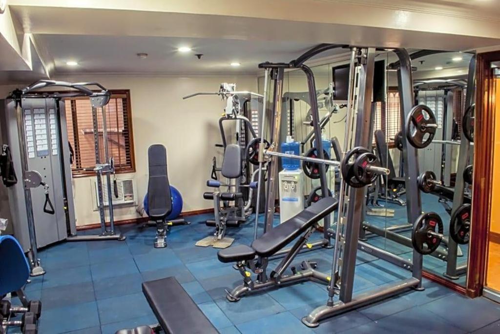 City Garden Suites Manila Ngoại thất bức ảnh