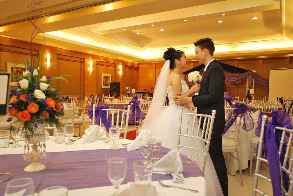 City Garden Suites Manila Ngoại thất bức ảnh