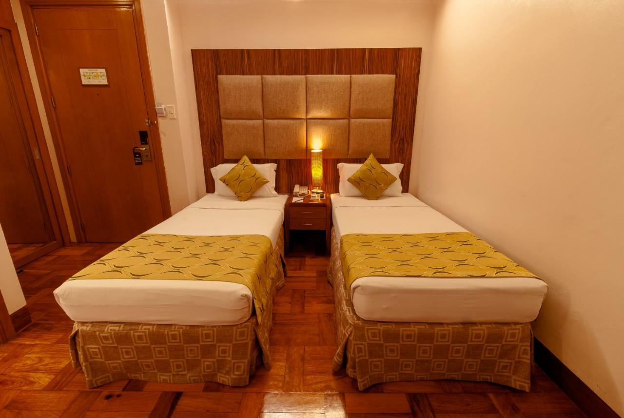 City Garden Suites Manila Ngoại thất bức ảnh